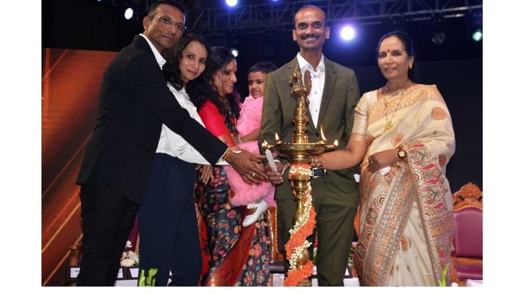 World's First Multiomics Lab to be Established in Bangalore: Vizzhy CEO Dr. Vishnuvardhan Unveils Groundbreaking Initiative - World - PNN Digital World's First Multiomics Lab to be Established in Bangalore: Vizzhy CEO Dr. Vishnuvardhan Unveils Groundbreaking Initiative - Bengaluru (Karnataka) , February 26: Vizzhy CEO, Dr. Vishnuvardhan, has announced the establishment of the world's first Multiomics Lab in Bangalore, marking a significant leap in healthcare innovation. The announcement came during the soft launch event of the Vizzhy Multiomics platform, showcasing a pioneering approach to understanding and treating metabolic disorders. - PNN Digital