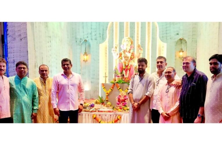 औरिस सेरेनिटी टॉवर्स में गणेशोत्सव के दौरान निवासियों का शानदार एकता प्रदर्शन