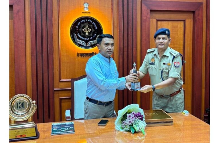 महाकुम्भ में उत्कृष्ट कार्य के लिए यूपी अग्निशमन विभाग को गोवा में मिला सम्मान