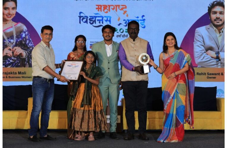 Best Namkeen Brand Of The Year – Mr. Rohit Sawant and Team