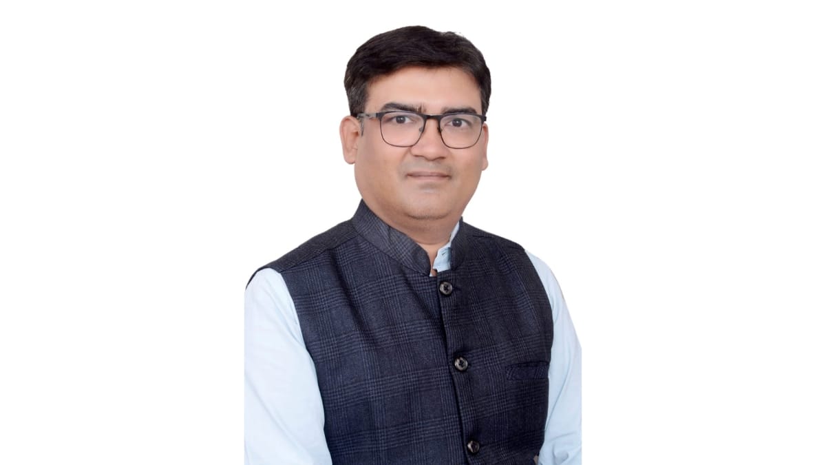 शिक्षा से समाज परिवर्तन की प्रेरक कहानी